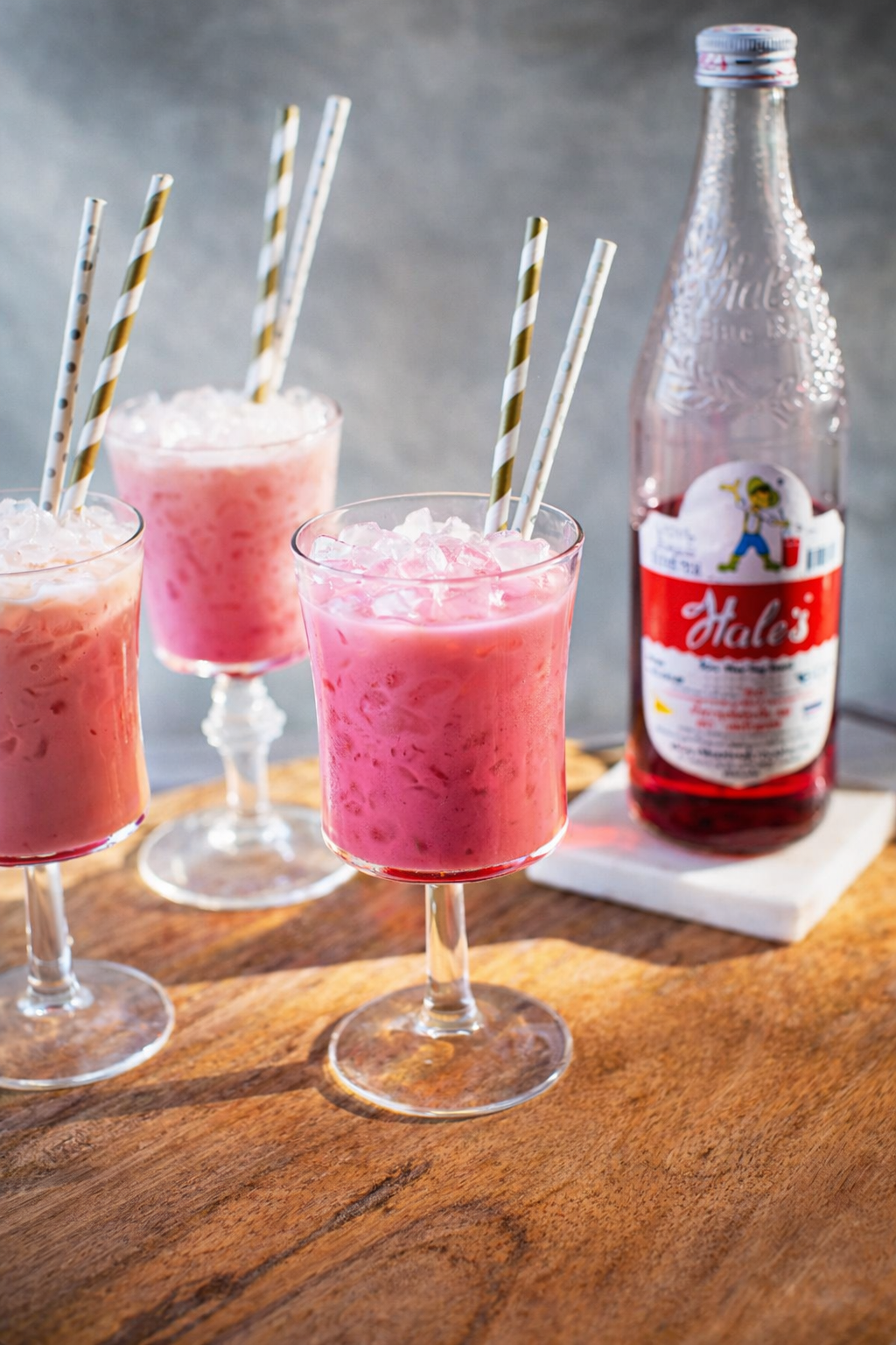 Hale's Blue Boy Sala (Red) Flavoured Syrup 710ml - น้ำหวานเฮลซ์บลูบอย กลิ่นสละ