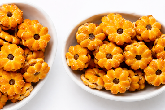 Thai Pineapple Jam Filled Biscuits 240g - ขนมปังไส้สับปะรด