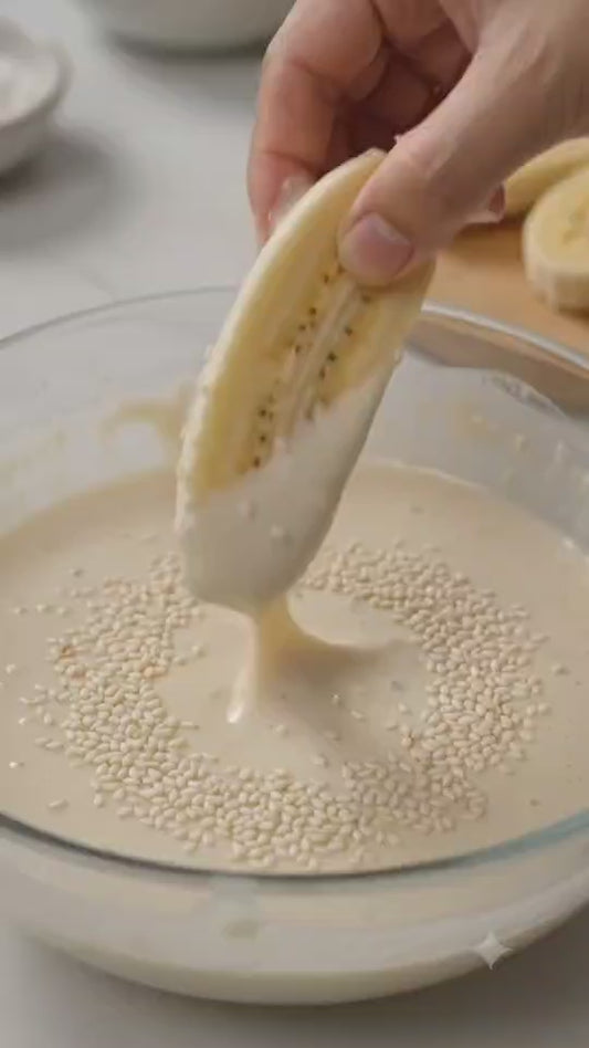 Lobo Banana Fritter Batter Mix (Kloay Kaak) แป้งชุบกล้วยแขก ตราโลโบ - 85g